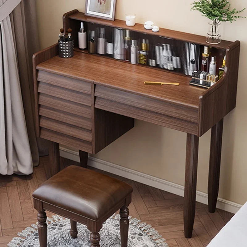Clearance Table Power Outlet D - đánh giá và giá Beauty Makeup Outlet