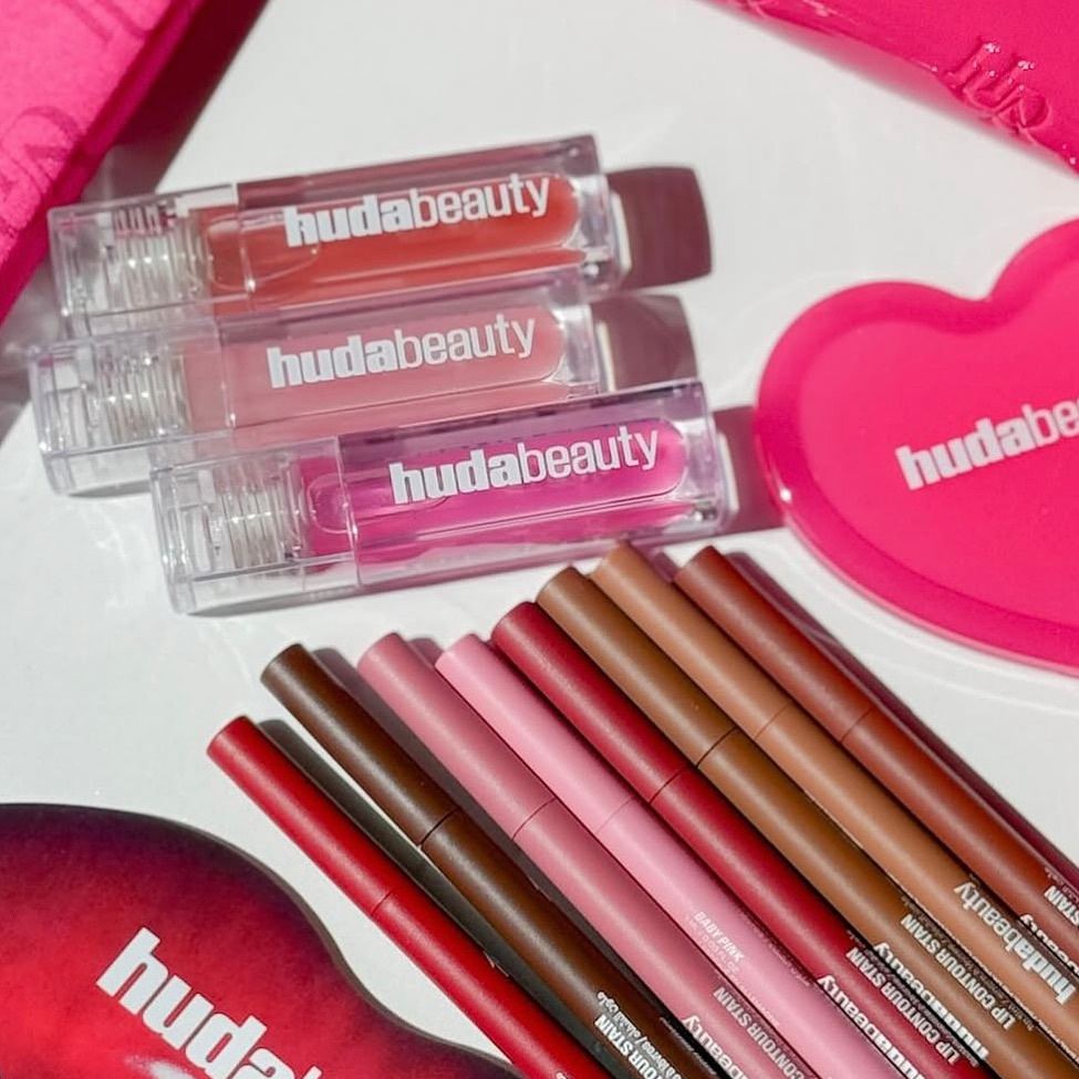 Brand Bueaty Fashion Lip Conto - đánh giá và giá Beauty Huda Makeup