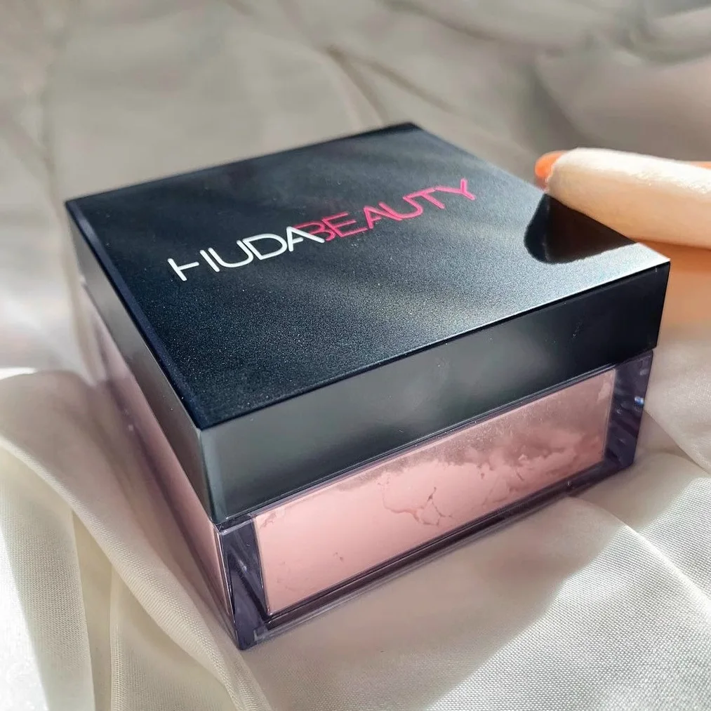 Huda Beauty Loose Baking Setti - đánh giá và giá Beauty Huda Makeup